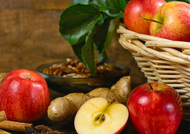 Royal Gala apples baking