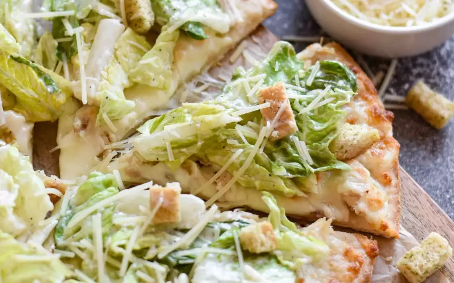 calories in caesar salad