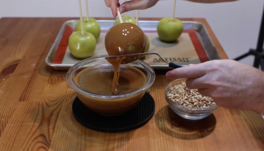homemade caramel apples