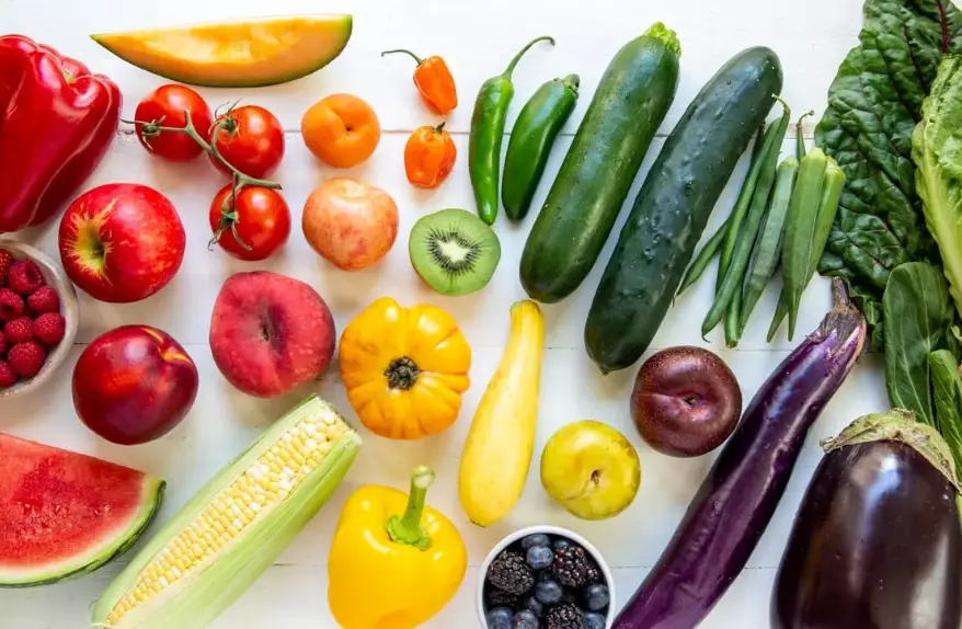 how to pick ripe fruit august
