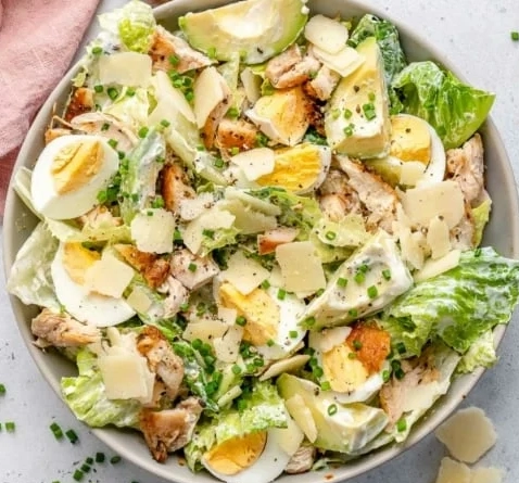 Is Caesar salad healthy for weight loss