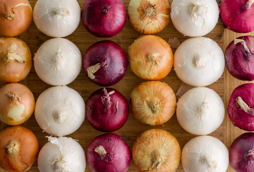 sweet onion color in food