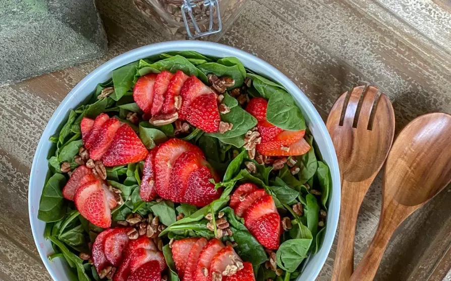 homemade salad dressing